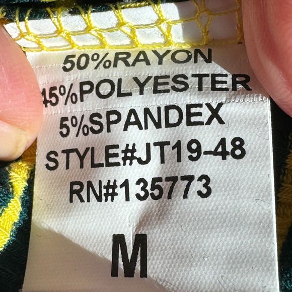 NWT* Olivaceous Ribbed Striped Square Neck Tank Top - Size M - Picture 6 of 6